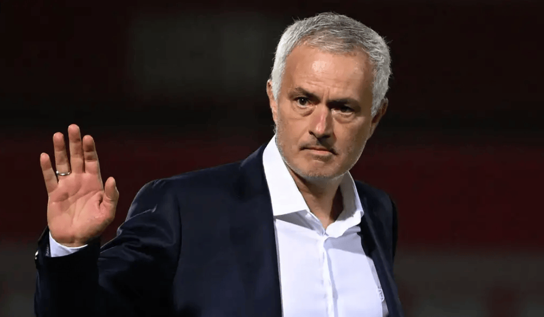 本菲卡vs纽卡斯尔前,穆帅挖潜;穆帅希望一月份引进2名进攻球员